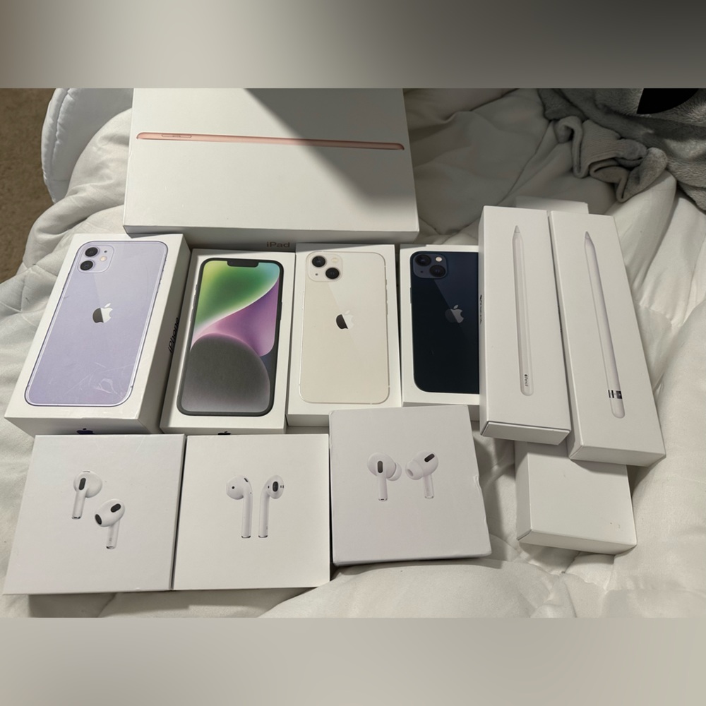 Apple empty box lot